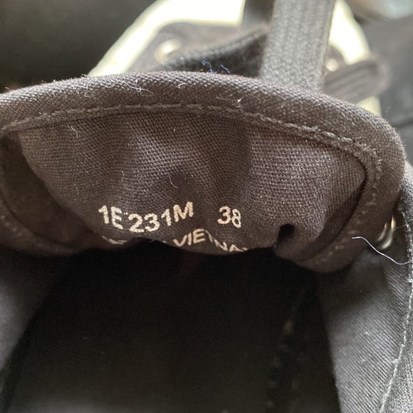 Prada sneakers - Picture 8 of 8